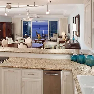 Hotel Caribbean Club Boutique Hotel, Grand Cayman Dog City